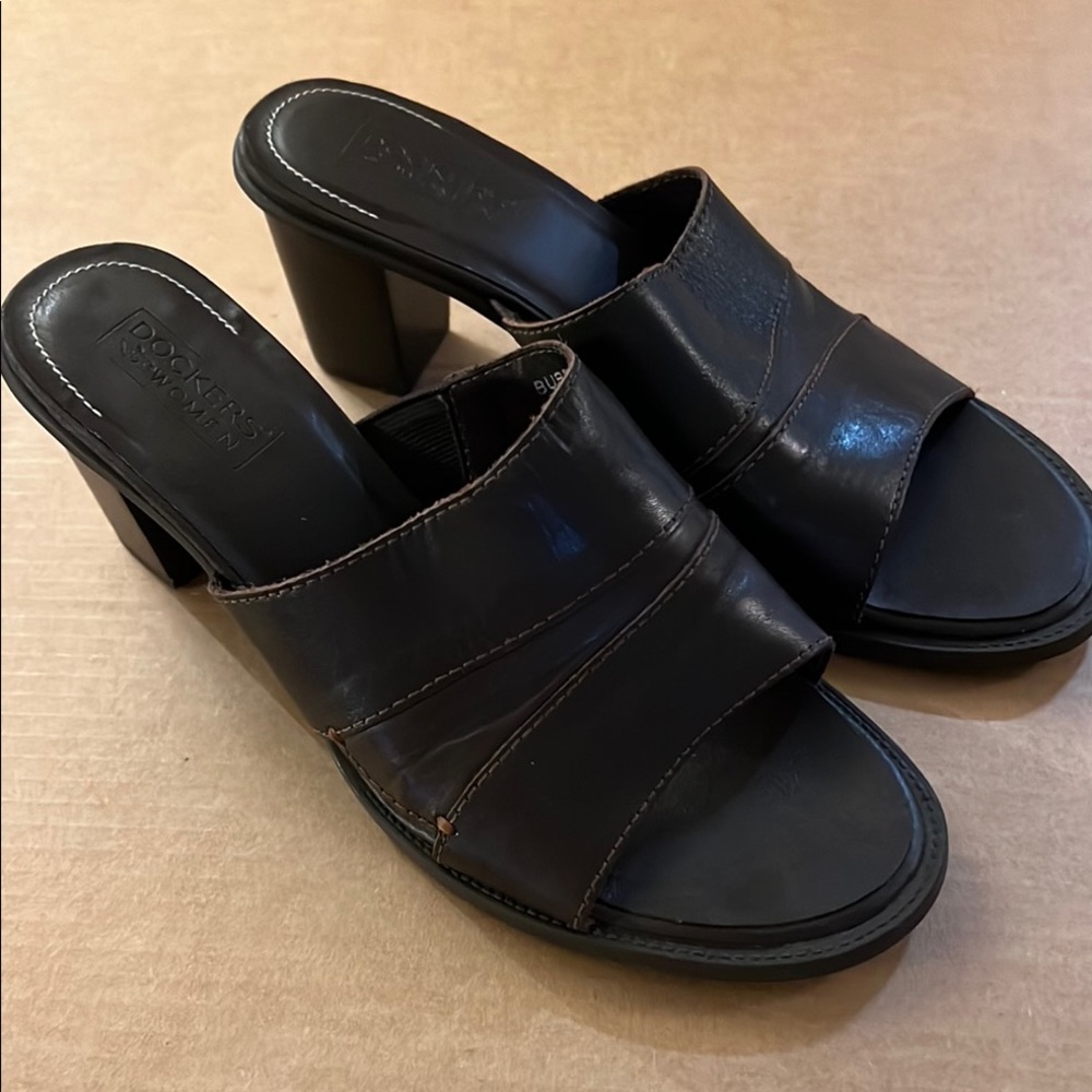 Dockers Black Mules Comfortable Clogs